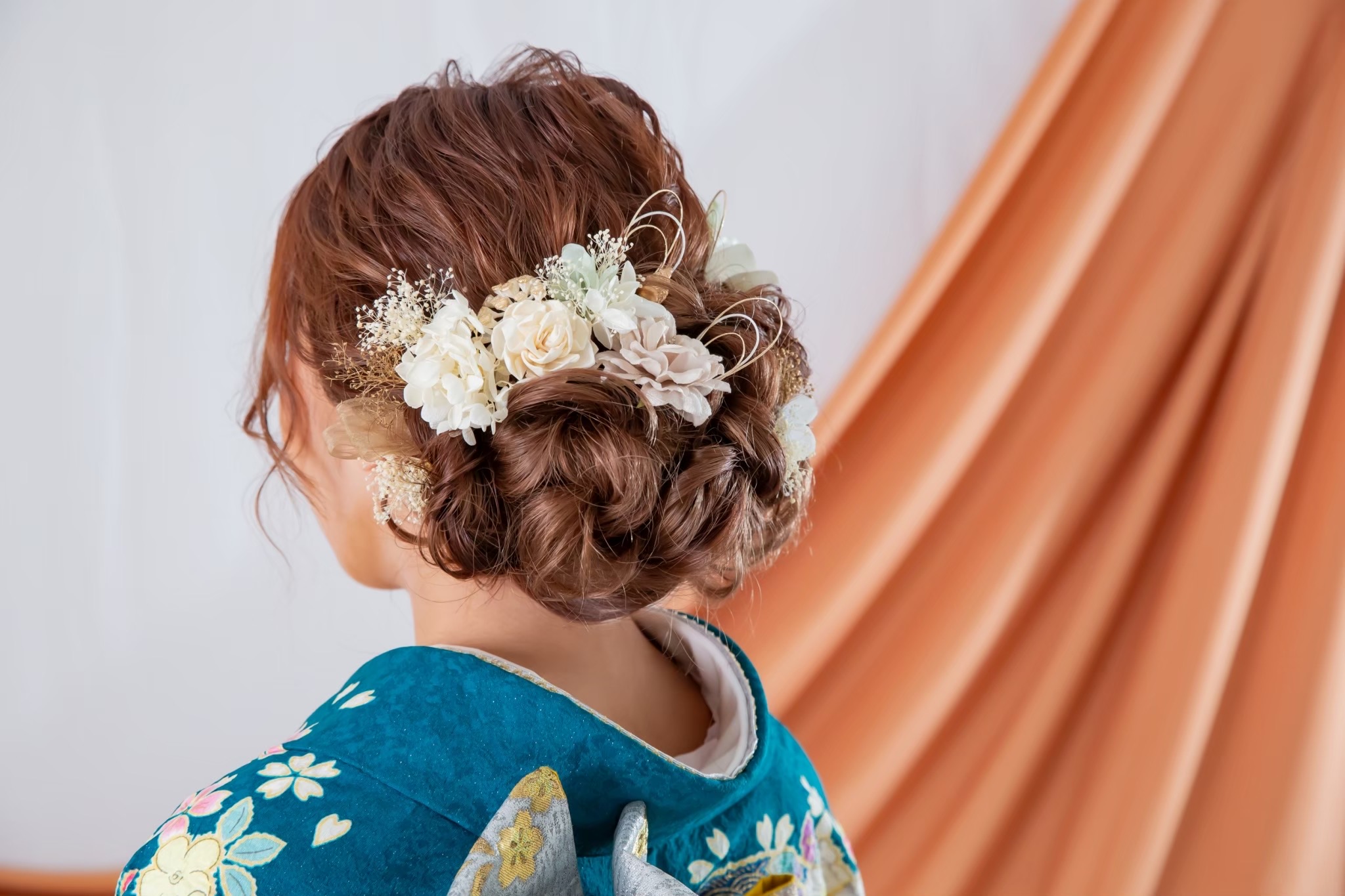 洋装のヘアスタイル