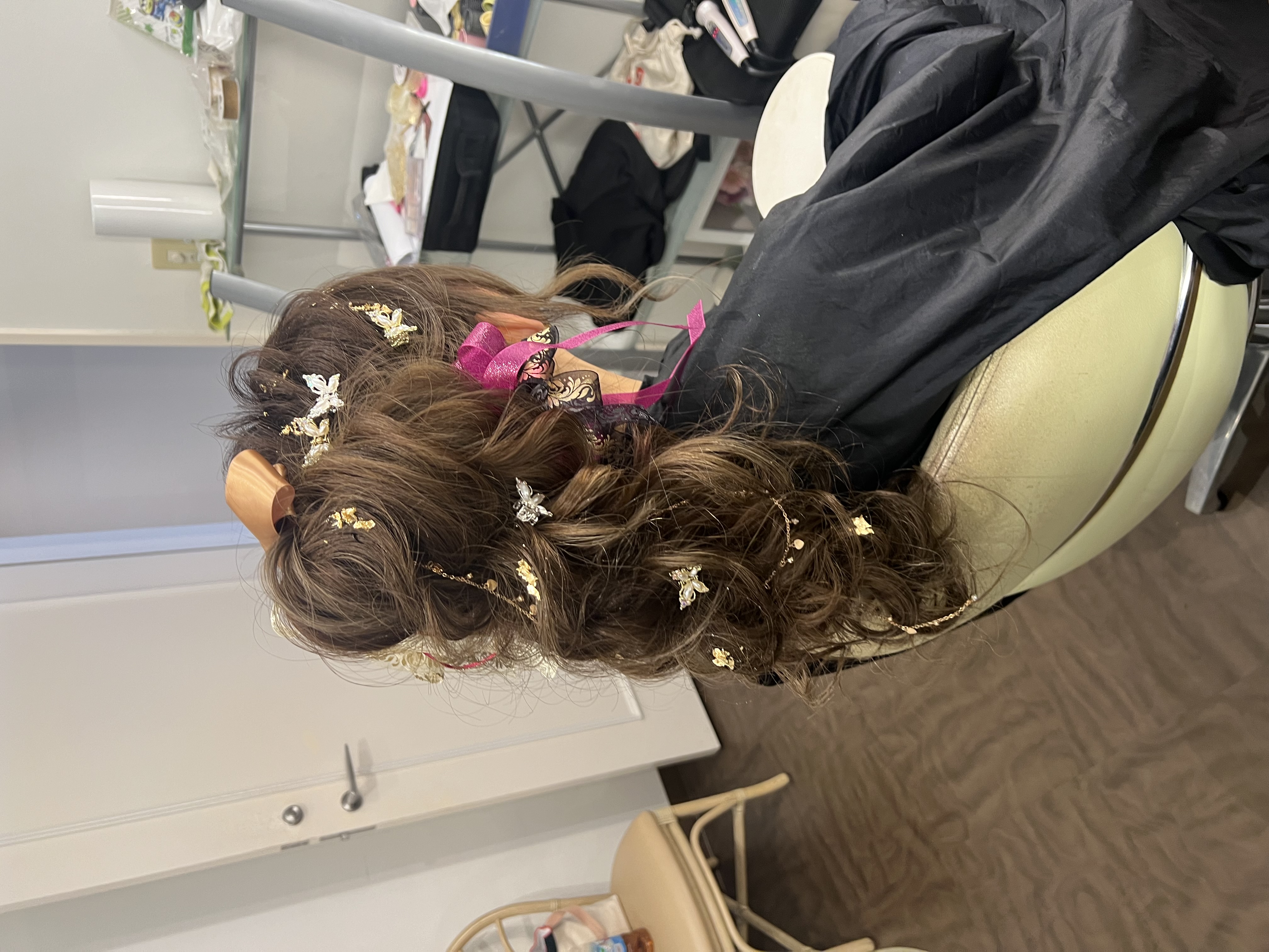 洋装のヘアスタイル