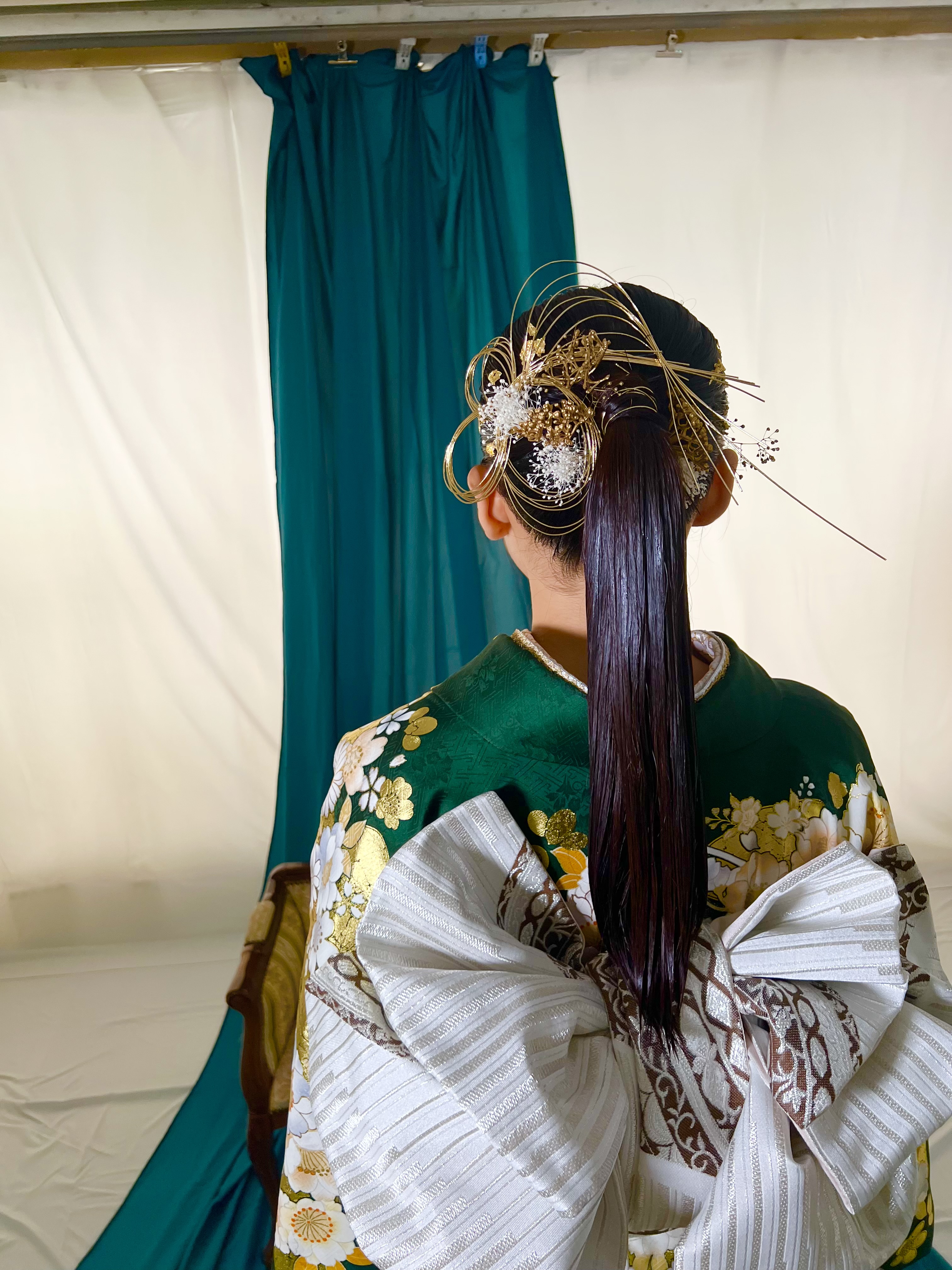 洋装のヘアスタイル