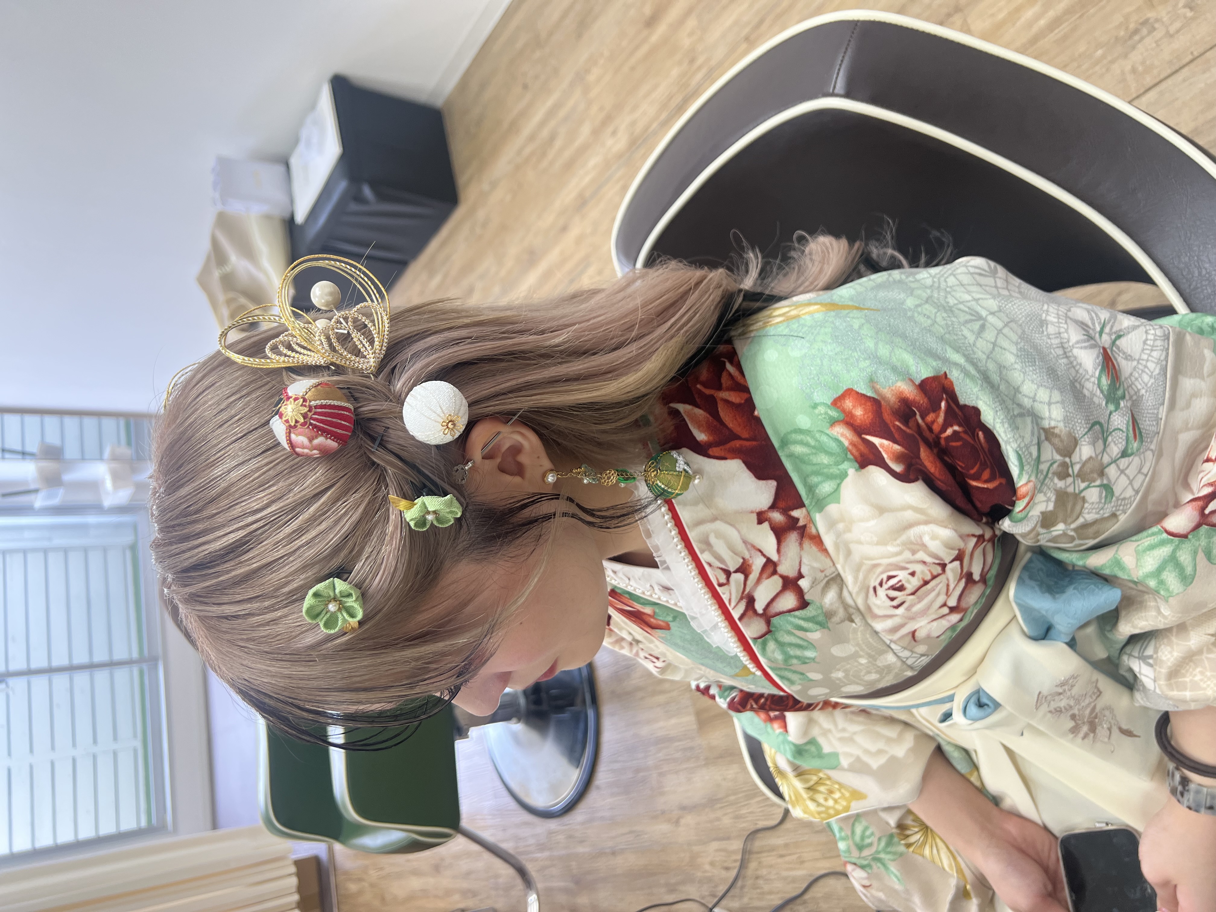 洋装のヘアスタイル