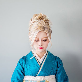和装のヘアスタイル