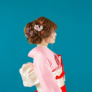 和装のヘアスタイル